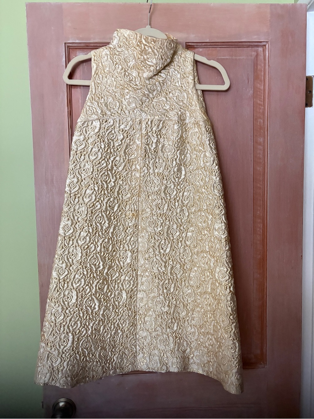Elegant Cream Floral Jacquard A-Line Dress from the 1960s.